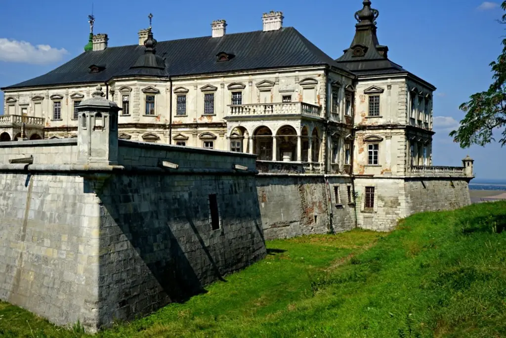 Pidhirtsi Castle is located an hour drive from Lviv