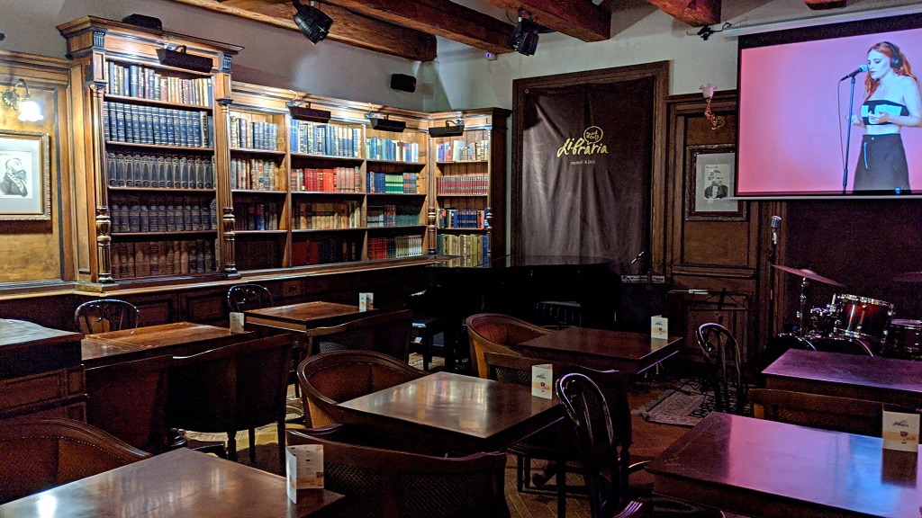Things To Do In Lviv, Ukraine: visit Libraria