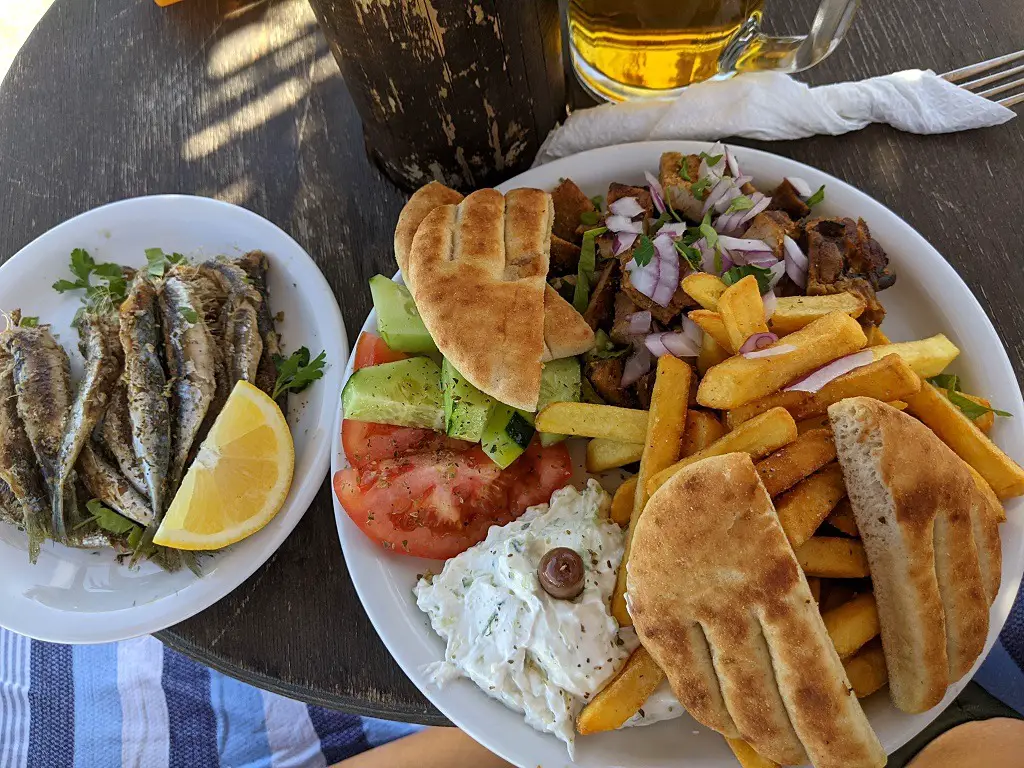Zakynthos town: Beach food