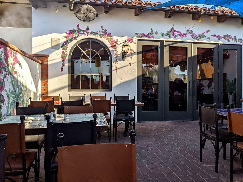 Where To Eat In La Quinta, California : Casa Mendoza