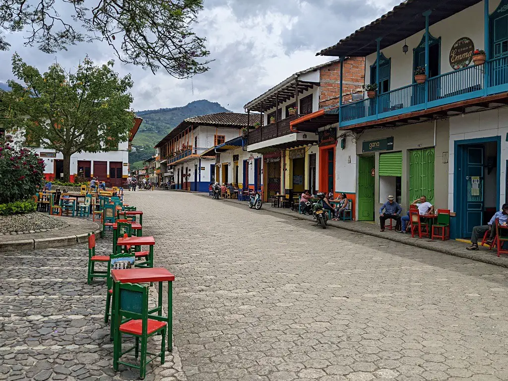 The Complete Guide To Jardin, Colombia
Enjoy People Watching At The Central Square 