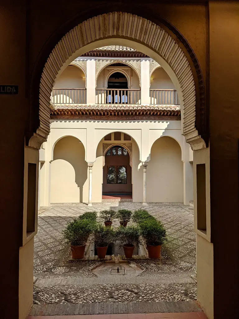 The Complete Guide To Granada, Spain: Palacio Dar al-Hora