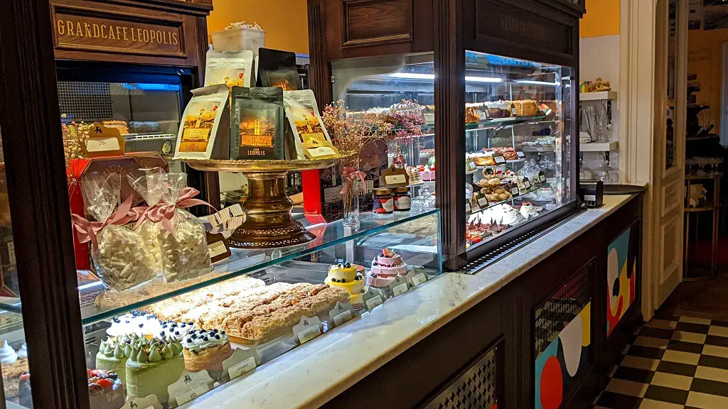 5 Best Dessert Shops In Lviv: Grand Cafe Leopolis