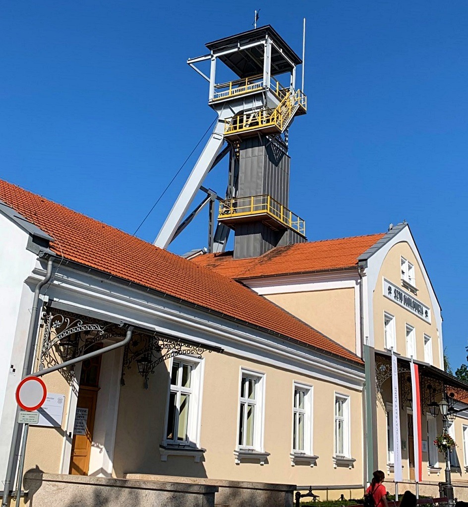 how-to-visit-wieliczka-salt-mine-from-krakow