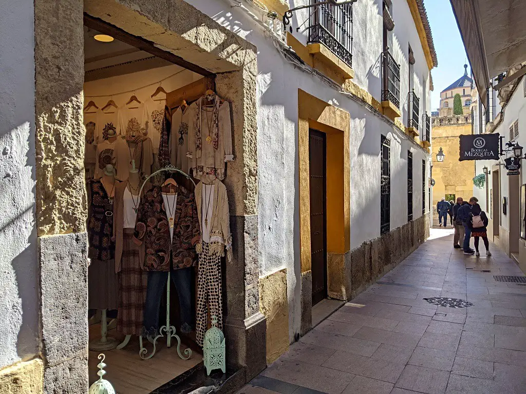 Get Lost In The Jewish Quarter (Judería de Córdoba)