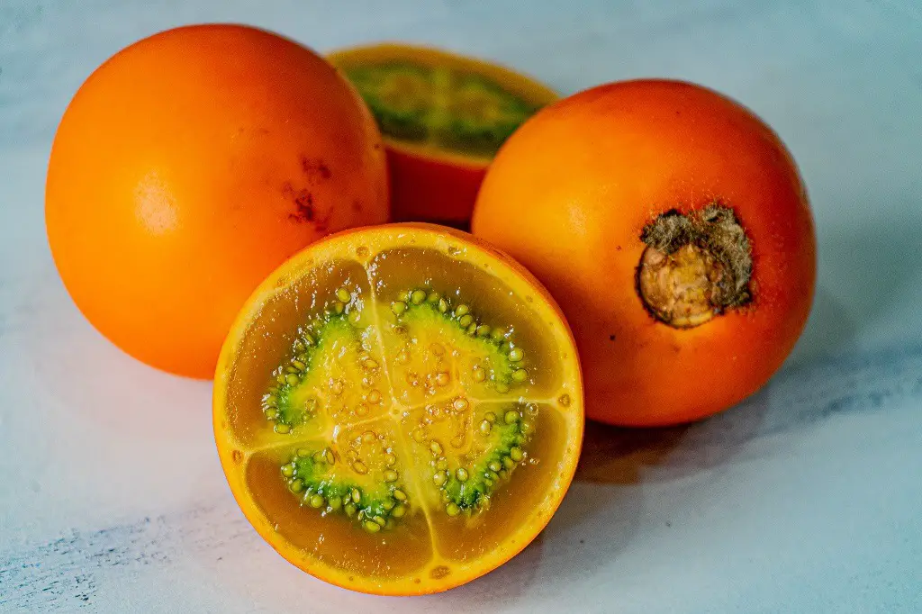 Must Try Fruit In Colombia: Lulo (Solanum quitoense)