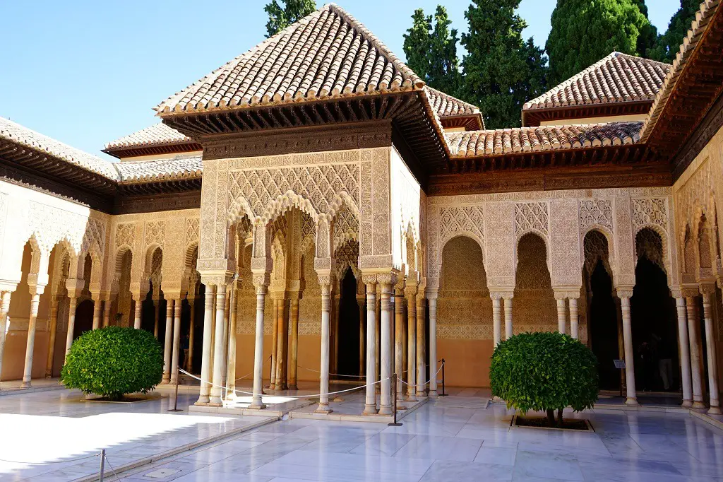 Ten Places To See Before You Die : Alhambra, Spain