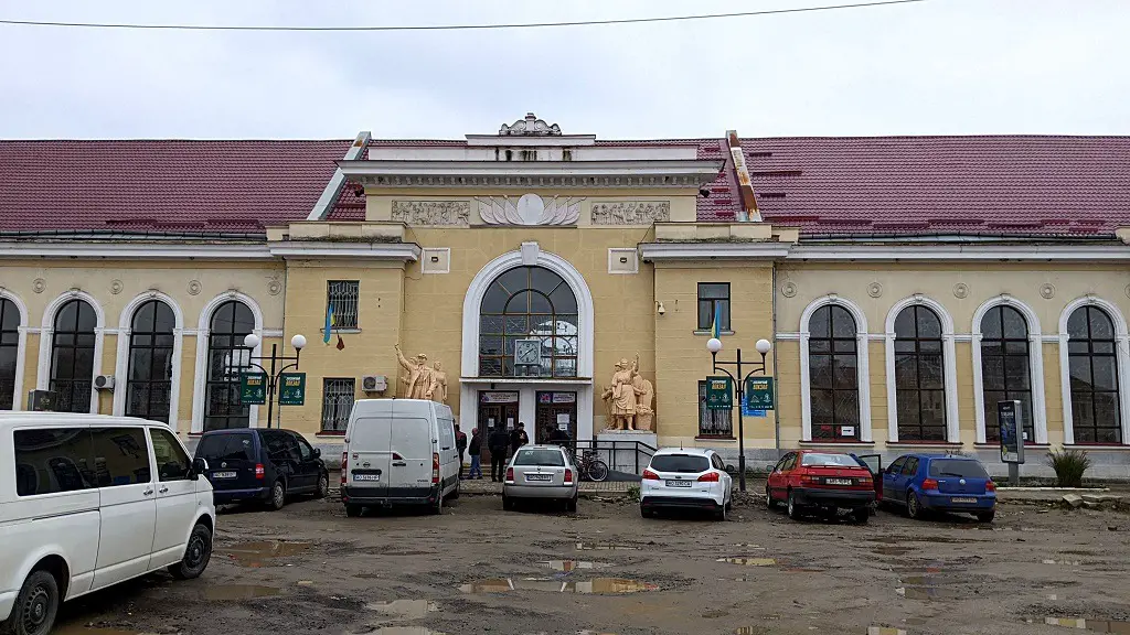 Mukachevo train station