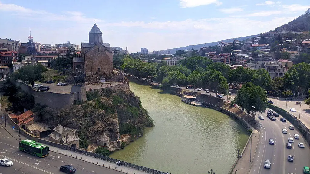 Guide to Tbilisi:: Take A Cable Car To Narikala Fortress