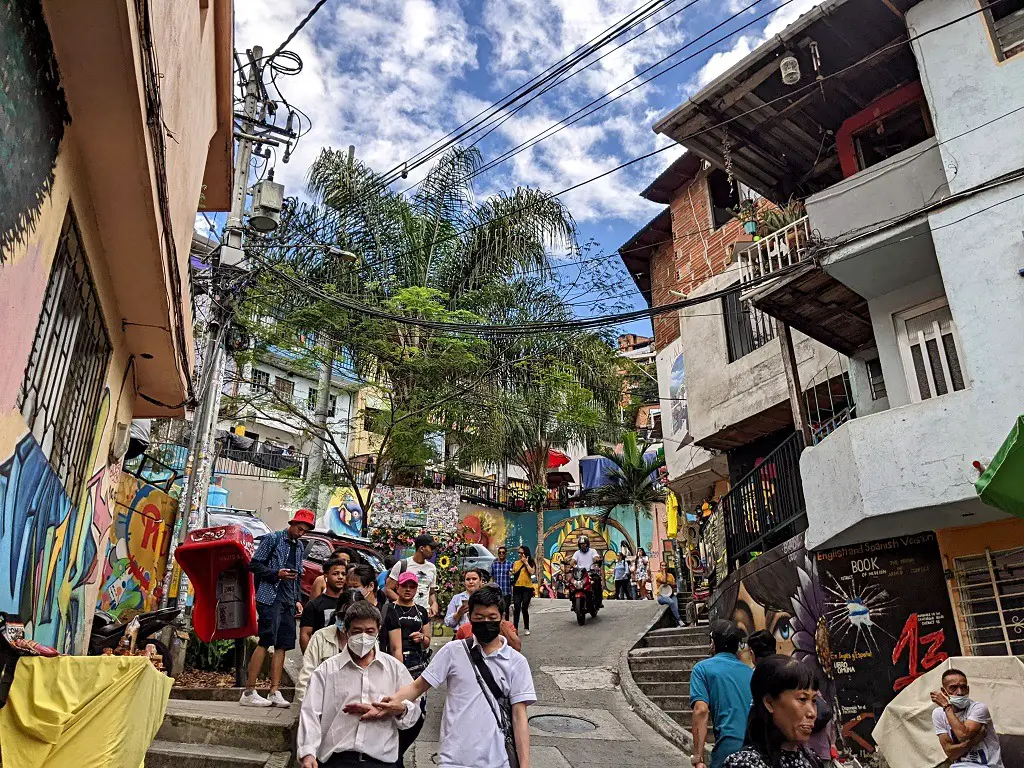The best time to visit Comuna 13 is...