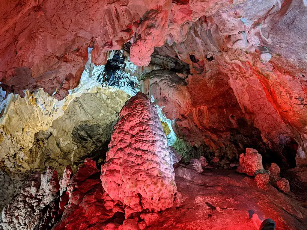 Explore The Cave “Vrelo” 
